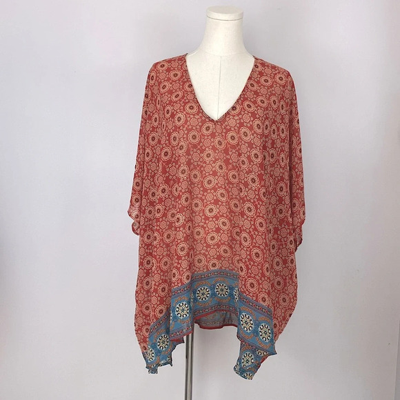 Show me your MuMu Peta Tunic in Henna Red - Picture 2 of 8